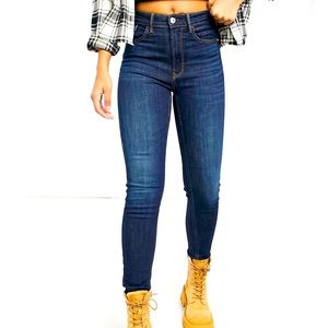 Stradivarius high waist skinny Jean in dark blue